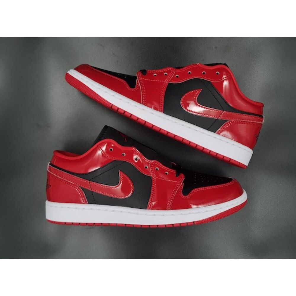 Jordan 1 Low SE Patent Varsity Red Black. SIZE 9 - HV4089-006